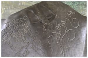 Jejak Langkah Raja Purnawarman: Prasasti dan Sejarah Tarumanagara di Bogor