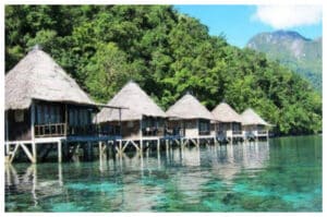 Pulau Kadidiri, Tempat Ideal untuk Menyelam, Trekking, dan Bersantai