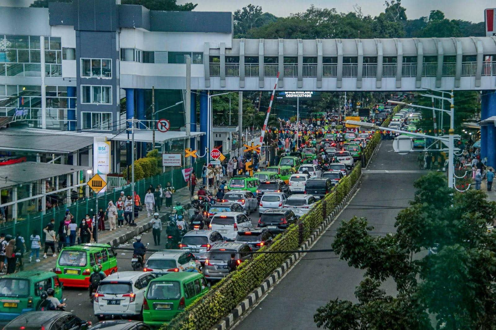 angkot
