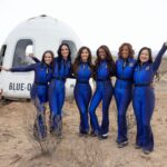 Penyanyi Katy Perry dkk. ke luar angkasa naik Blue Origin. (Foto; Blue Origin)