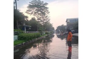 Banjir di Penjaringan Akhirnya Surut, Warga Tarik Napas Lega