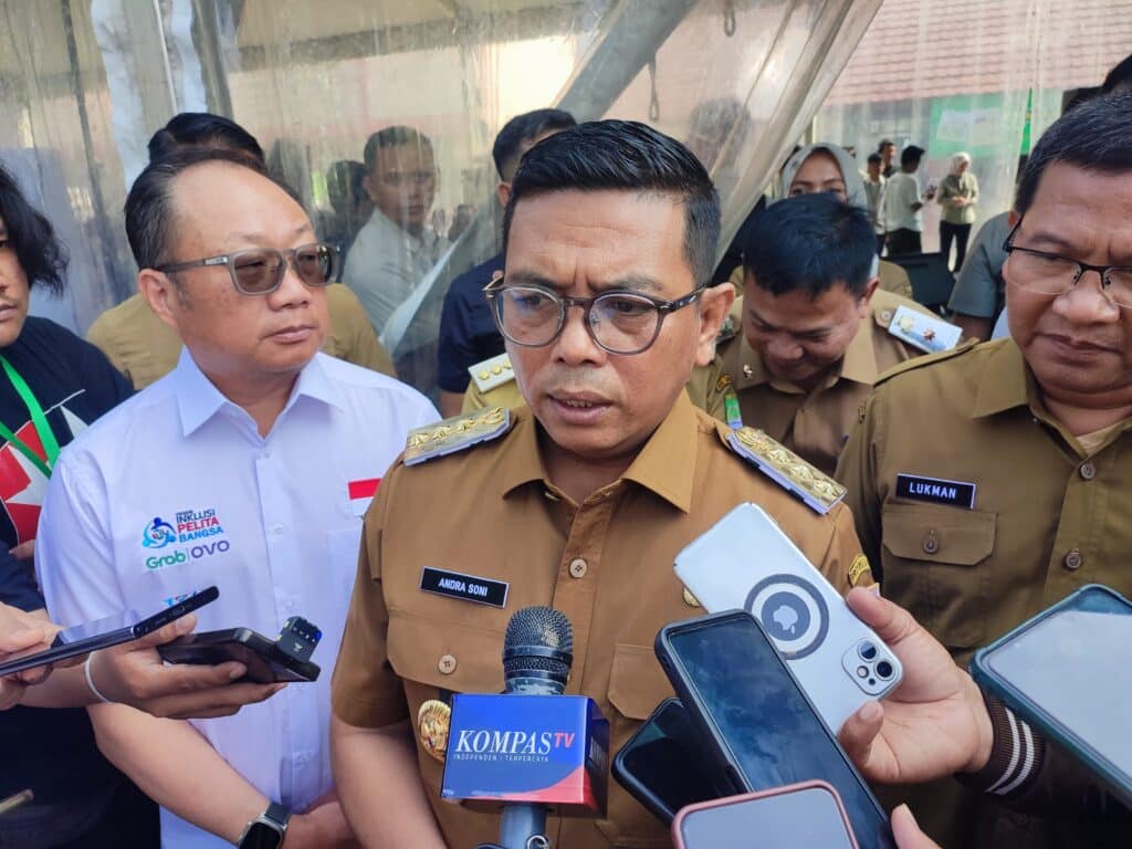 Andra Soni Sidak SPMB di Serang, Minta Panitia Junjung Integritas