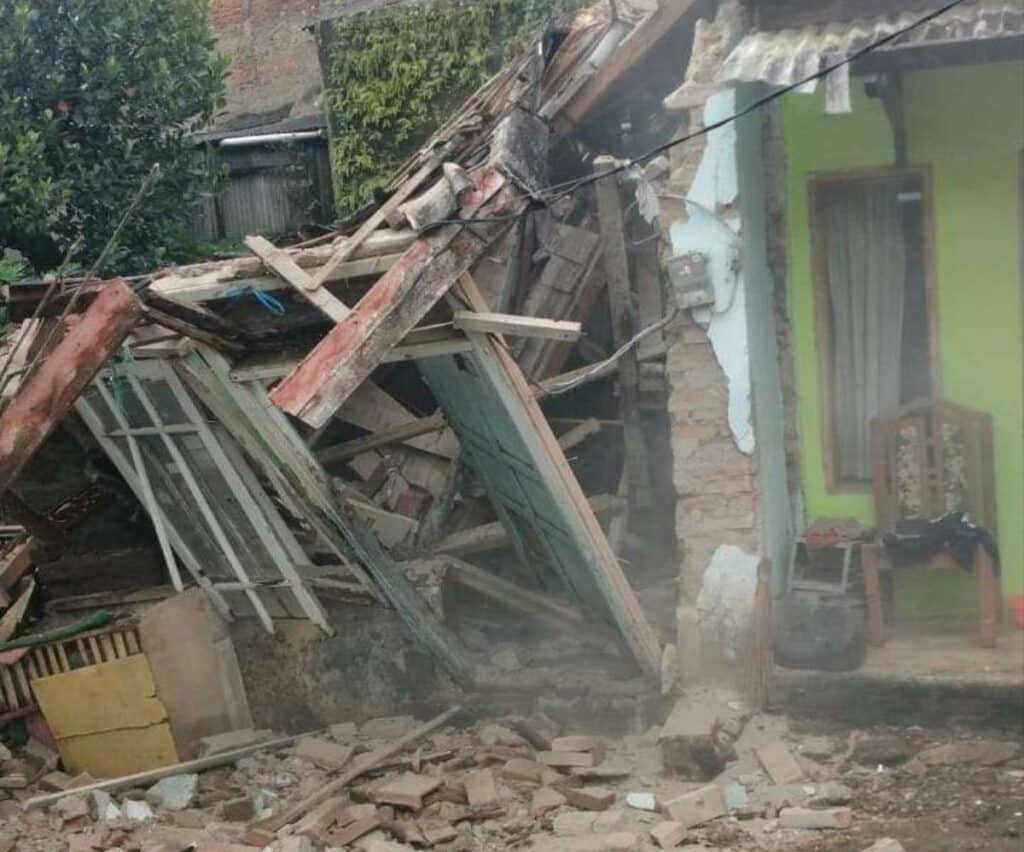 Terjadi Pergerakan Tanah di Singajaya, Pemkab Garut Segera Tetapkan Status Tanggap Darurat