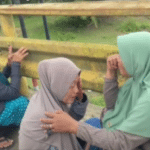 Video seorang ibu menunggu anaknya (TikTok/@alfania_banta)