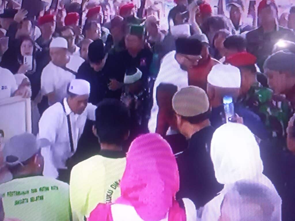 Ratusan Pelayat Iringi Pemakaman Titiek Puspa di Tanah Kusir Jaksel