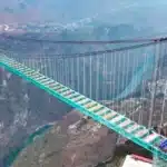 Jembatan tertinggi di dunia, Huajiang Grand Canyon di China Juni 2025 diresmikan. (Ist)