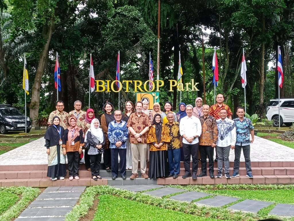 Bogor-Swedia Bersinergi, SEAMEO Biotrop Jadi Pusat Inovasi Minyak Atsiri Dunia