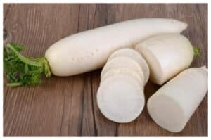 Lobak Putih: Sayuran Akar Bergizi dengan Segudang Manfaat Kesehatan