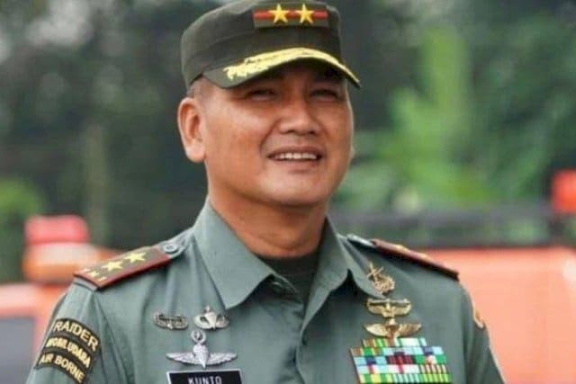Letjen TNI Kunto Arief Wibowo Dimutasi Jadi Staf Khusus KSAD, Anak Try Sutrisno Disorot Publik