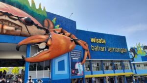 Wisata Bahari Lamongan (WBL), Destinasi Liburan Seru dan Lengkap di Jawa Timur