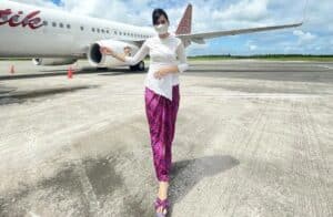 Batik Air Mengudara  Jakarta-Padang PP
