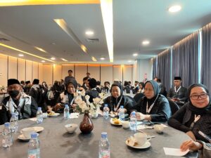 Gerbang Haji Khusus Dibuka! Kloter Pertama 1446 H Resmi Terbang ke Tanah Suci