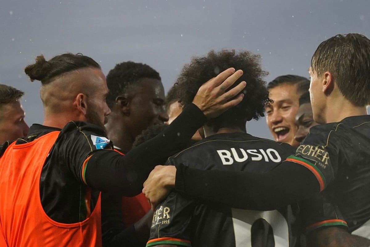 hasil akhir Venezia vs Fiorentina