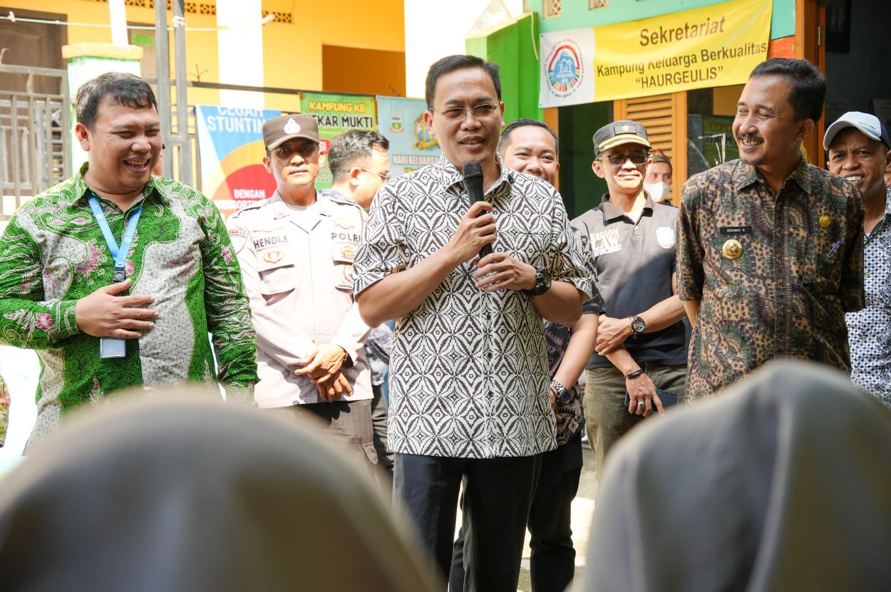 Sekretaris Utama BKKBN sekaligus Sesmendukbangga, Budi Setiyono