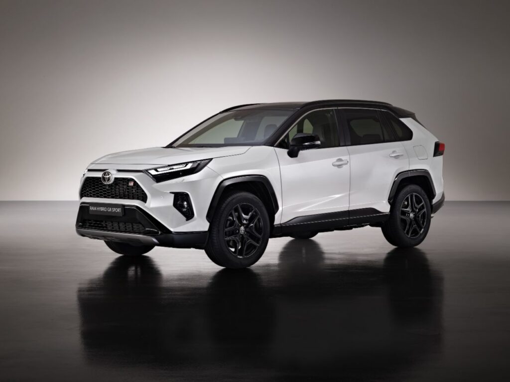 Toyota Luncurkan RAV4, Simak Fitur dan Harganya di Indonesia