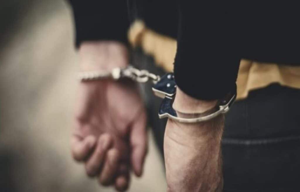 Dua Pengedar Obat Daftar G di Pondok Ranji Diamankan