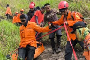 Pendaki Malaysia Ditemukan Tewas Usai Jatuh ke Jurang Gunung Rinjani, Begini Kronologinya