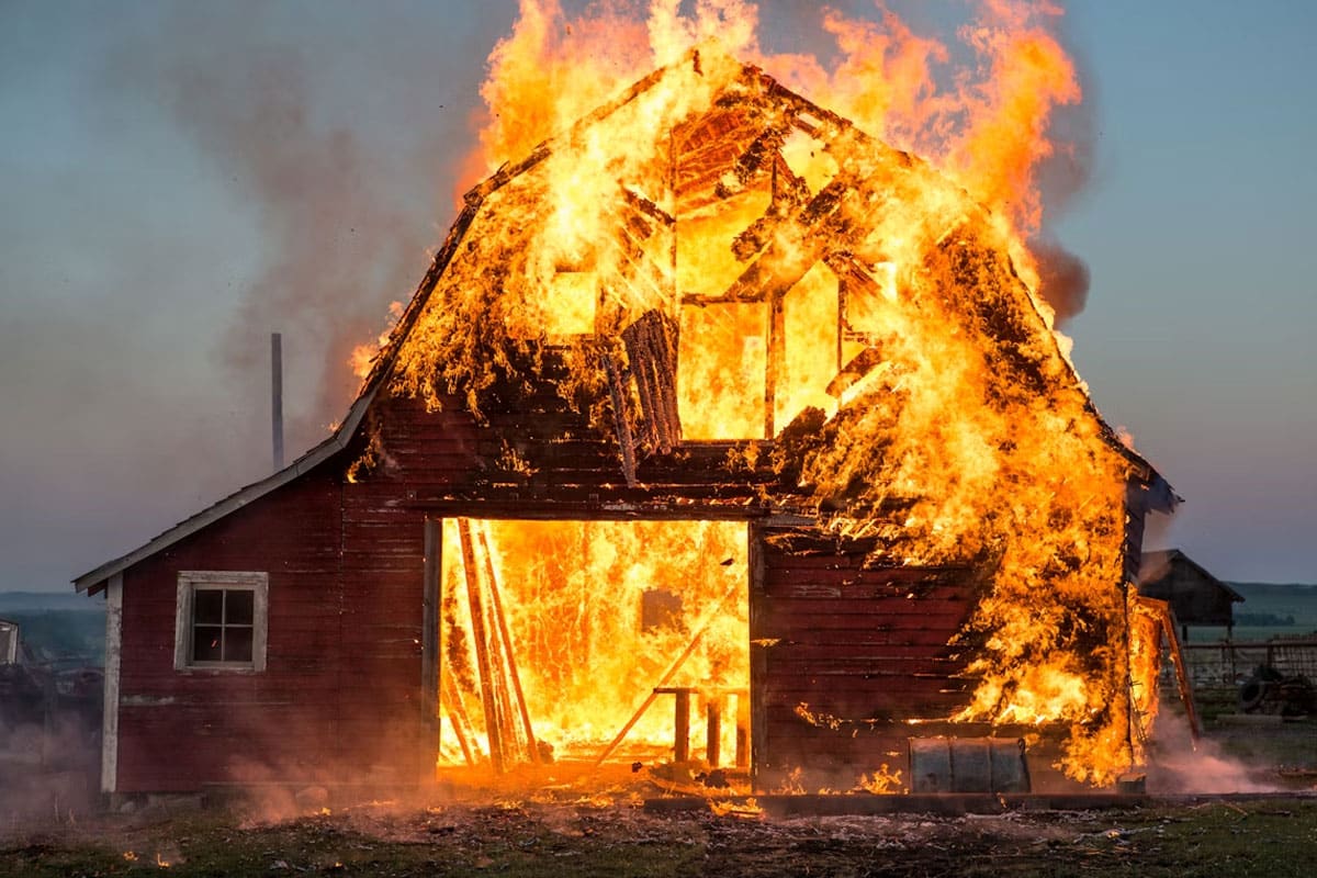kebakaran rumah