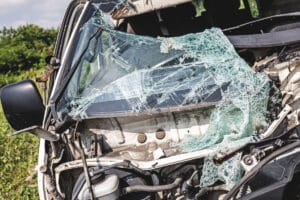 Kecelakaan Beruntun Libatkan Minibus, 2 Orang Alami Luka