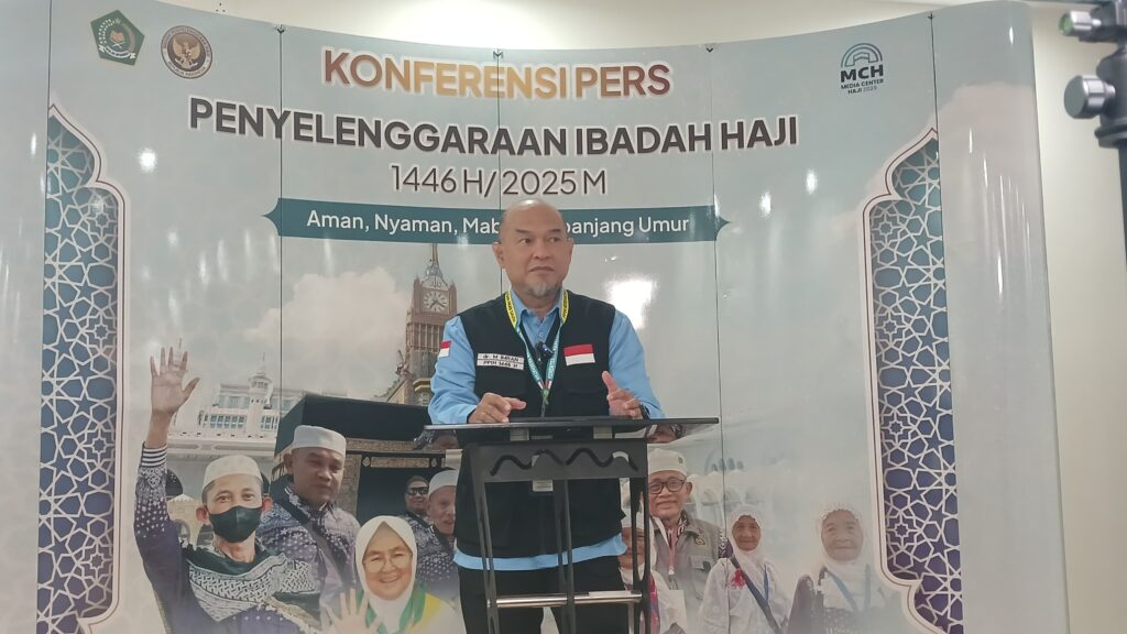 Jemaah Padat dan Suhu Makin Panas, Kemenkes Ingatkan Pakai Masker Cegah ISPA