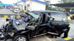 Mobil Anggota DPR Gus Alam  Kecelakaan di Tol Pemalang – Batang, Dua Asistennya Tewas