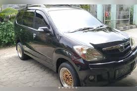 Berburu Mobil Bekas Rp 50 Juta, Punya Kendaraan Pribadi Bukan Lagi Mimpi