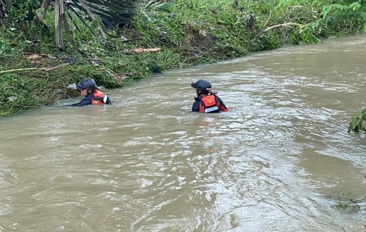 Doa Tak Putus, Balita Hilang 2 Hari Terseret Banjir Samarinda Belum Ditemukan
