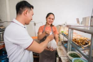 3 Warteg Dekat Terminal Baranangsiang, Makan Enak!