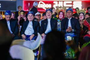 Raksa Jagaditha Bergema di Tengah Sejuknya Malam Bogor, Hujan Reda, Pawai Dimulai