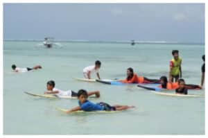 Pantai Jelenga, Pusat Pelatihan Surfing Anak Sekolah di Sumbawa Barat