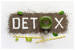 Benarkah Detoks Bisa Buang Racun? Ini Faktanya