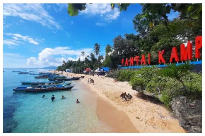 Menikmati Keindahan Alam di Pantai Kampa, Sulawesi Tenggara