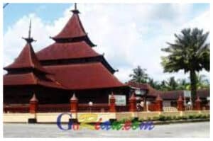 Legenda Batu Kepala Kerbau di Sumur Masjid Air Tiris