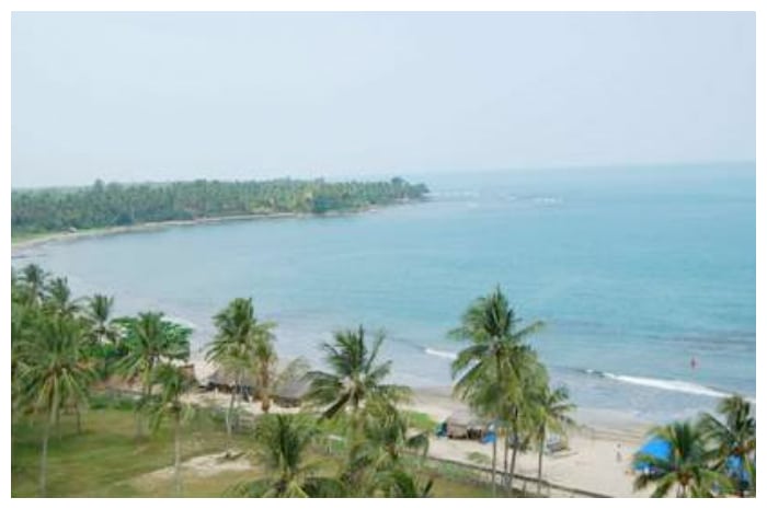 Menyapa Mentari Senja di Pantai Anyer