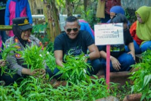 Cegah Longsor dan Dukung Konservasi, Pemuda dan Pemkot Bogor Tanam Pohon di Bantaran Sungai Cisadane