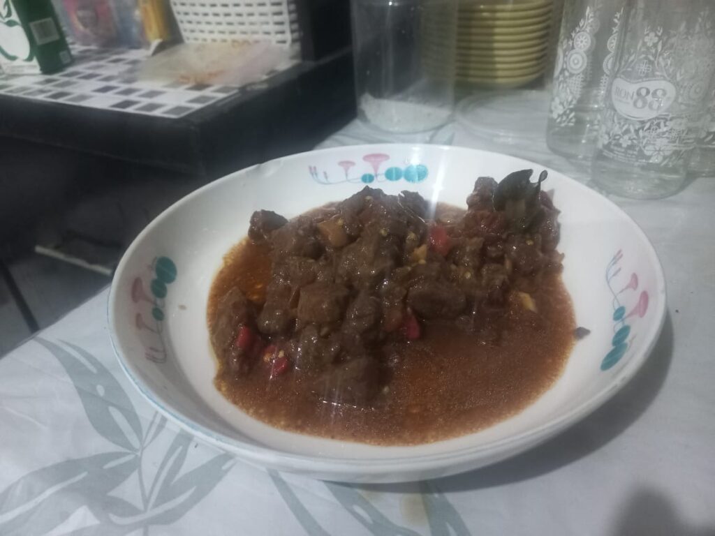 Daging Kurban Sapi Lada Hitam: Kelezatan Idul Adha yang Menggoda!