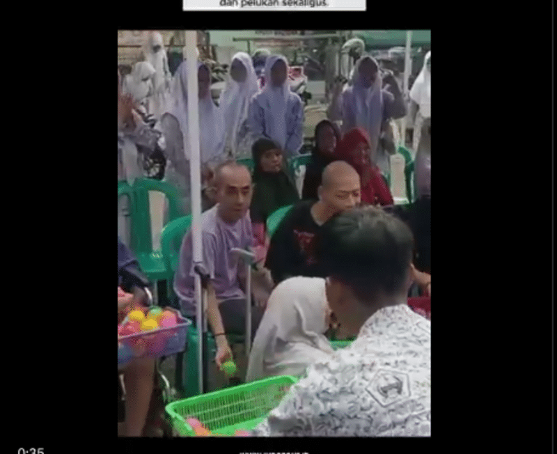 VIRAL SMK Bani Saleh Bekasi Gelar Study Tour ke Panti Jompo, Tuai Pujian dan Bikin Haru