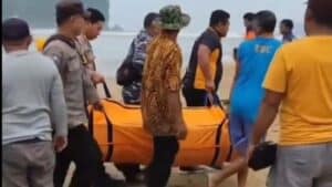 Korban Terseret Ombak Pantai Pancer Dorr Pacitan, Istri PP Riyadlul Qur’an Mojokerto dan Santri Tremas Pacitan