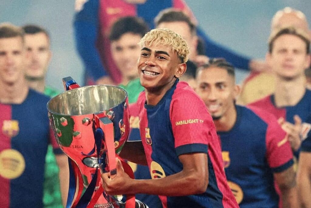 Lamine Yamal Bicara Jujur Soal Ballon d’Or 2025: Fokus pada Tim, Bukan Gelar Individu