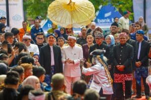 Gubernur Jabar Inisiasi Kampung Pakuan Pajajaran, Sentil Perusak Tanah Bogor: ‘Hidupnya Akan Susah Selamanya’