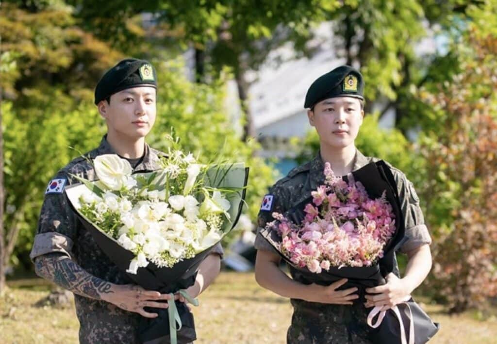 Jimin dan Jungkook BTS Resmi Selesai Wamil, Sapa Penggemar dengan Salam Hormat dan Rasa Syukur