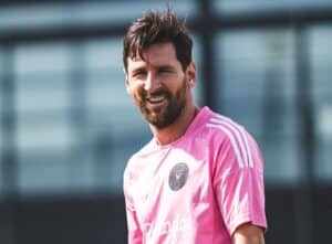 Pelatih Fabregas Beri Sinyal Misterius Soal Messi ke Como, Liburan atau Ada Pembicaraan Transfer?