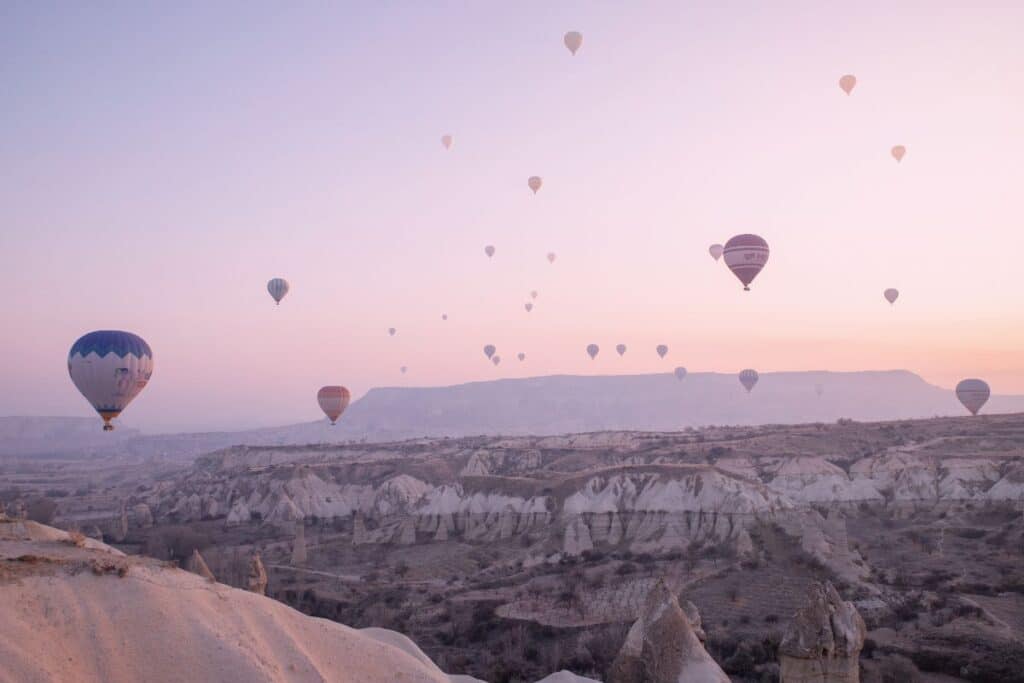 12 WNI Jadi Korban Luka Akibat Kecelakaan Balon udara di Turki