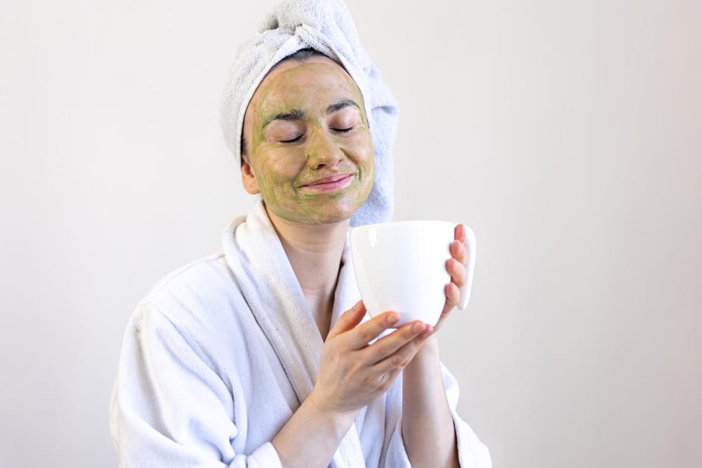masker wajah kopi susu