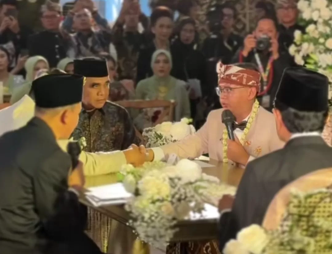 pernikahan anak dedi mulyadi