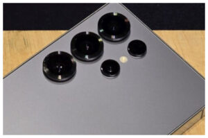 Bocoran Terbaru: Galaxy S26 Ultra Bakal Usung Fast Charging di Atas 45W