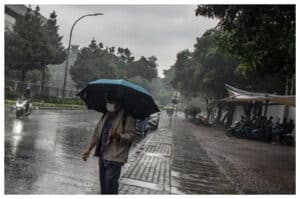 BMKG Prakirakan Hujan Landa Hampir Seluruh Indonesia, Ini Rinciannya