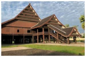 Museum Balla Lompoa: Jejak Sejarah Kerajaan Gowa dalam Rumah Panggung Megah