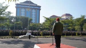 Sebanyak 30 Mahasiswa UPN Veteran Jawa Timur Berpacu dengan Waktu KKN Sebulan di Kelurahan Gading Kota Surabaya
