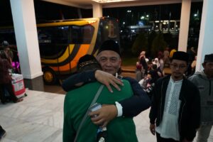 Kloter 40 Jemaah Haji Garut Tiba Selamat, Satu Jemaah Wafat di Tanah Suci